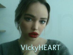 VickyHEART Straponles
