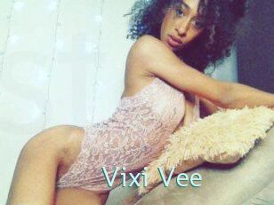 Vixi_Vee Straponles