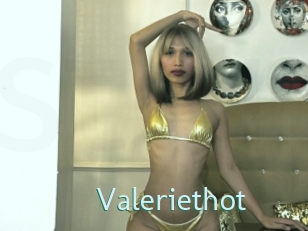 valeriethot Straponles