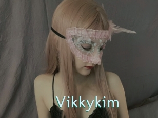 vikkykim Straponles