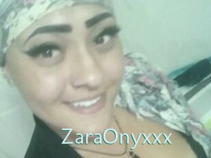 ZaraOnyxxx Straponles
